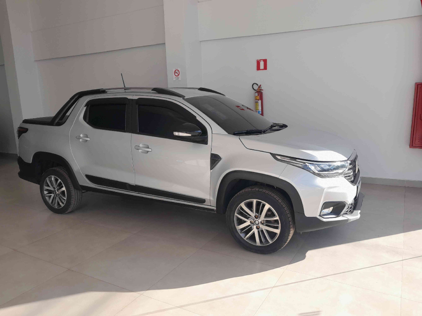 fiat strada 1.3 firefly flex volcano cd cvt 4p automatico 20250