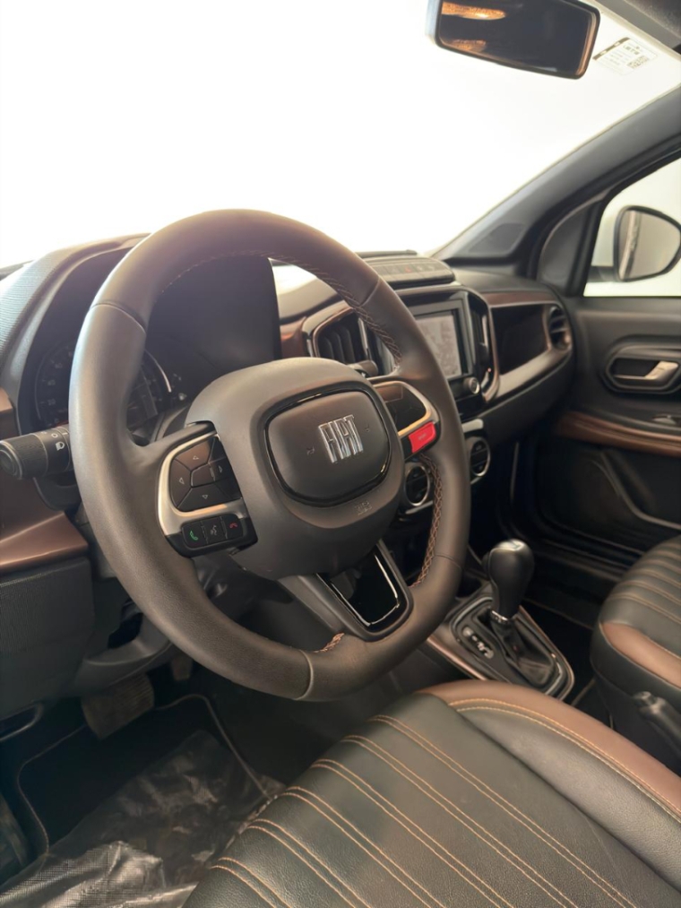 fiat strada 1.0 turbo 200 flex ranch cd cvt 9.9 4p automatico 20254