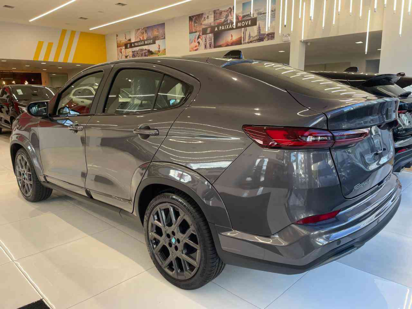 fiat fastback 1.0 turbo 200 hybrid impetus cvt hibrido 4p automatico 20262