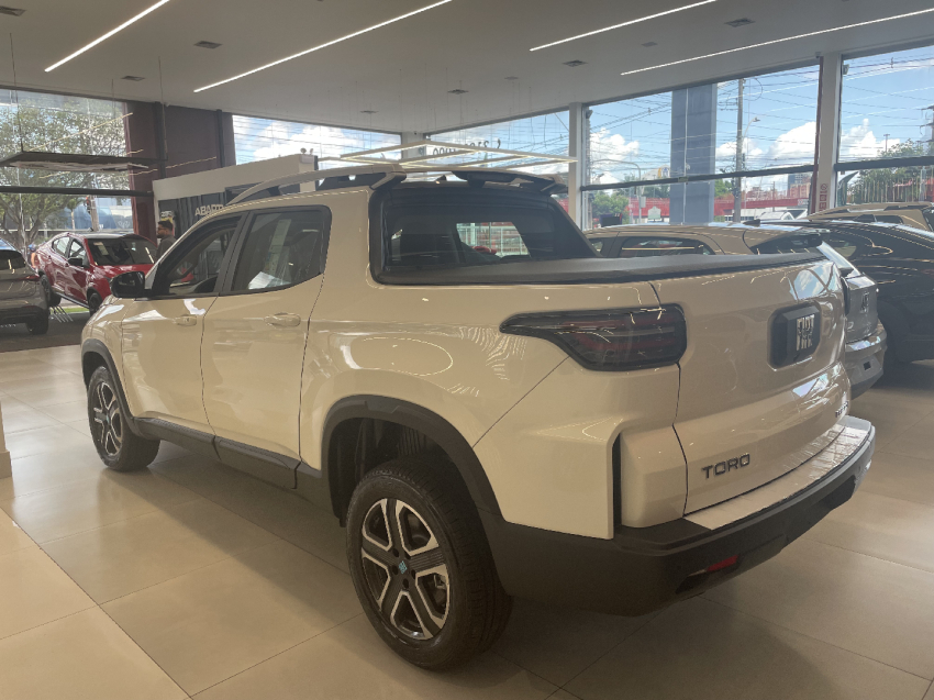 fiat toro 1.3 turbo 270 flex freedom at6 4p automatico 20265