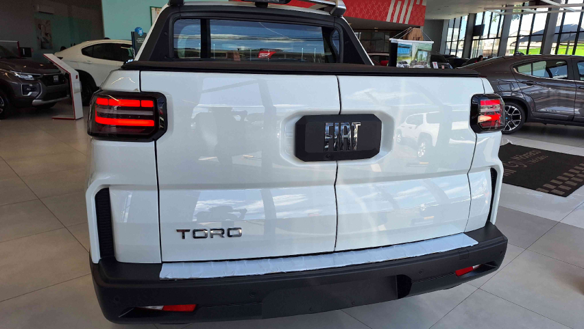 fiat toro 1.3 turbo 270 flex freedom at6 4p automatico 20273