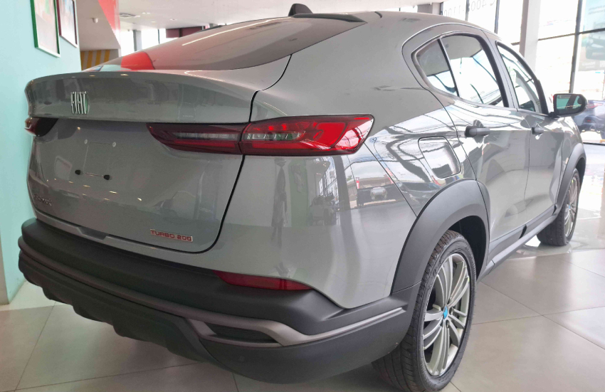 fiat fastback 1.0 turbo 200 flex cvt 4p automatico 20262