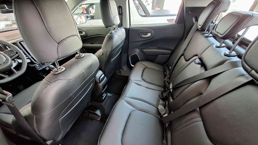 fiat toro 1.3 turbo 270 hybrid volcano at6 flex 4p automatico 20275
