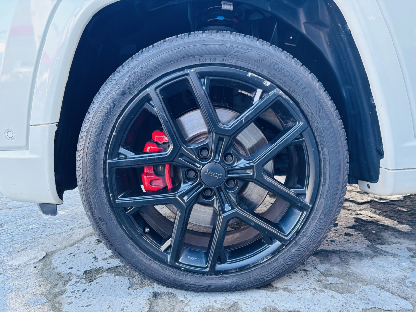 jeep compass 2.0 hurricane 4 turbo gasolina blackhawk at9 1.9 4p automatico 20252
