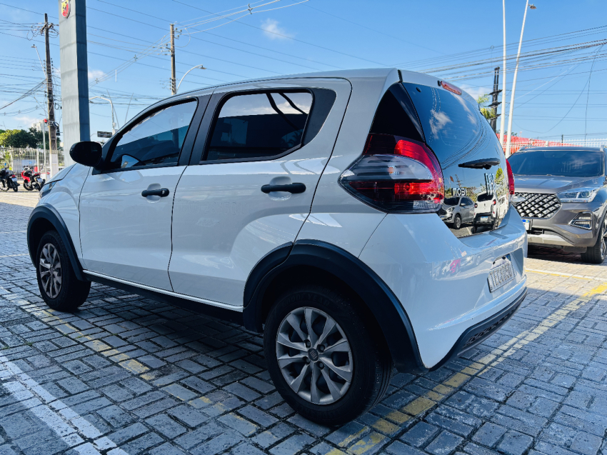 fiat mobi 1.0 firefly flex like. manual 9.9 4p 20256
