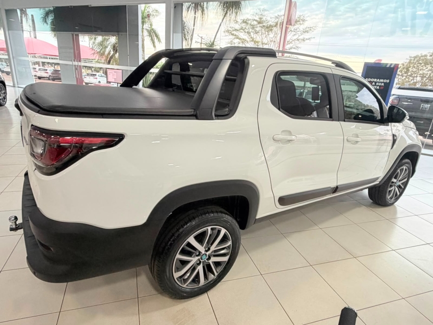 fiat strada 1.3 firefly flex volcano cd cvt 5p automatico 20265