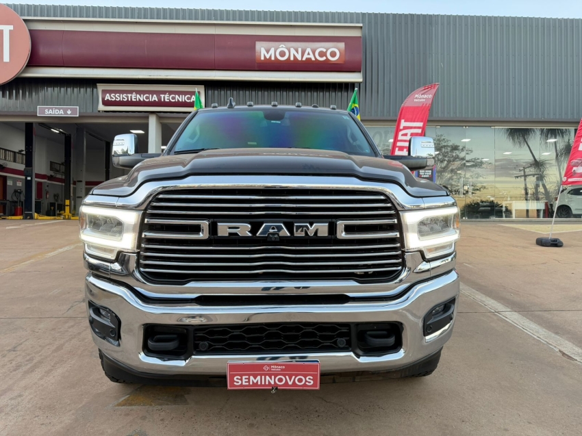 ram 2500 6.7 i6 turbo diesel laramie cd 4x4 automatico 2.5 5p 20240