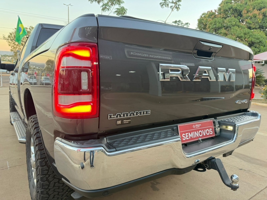 ram 2500 6.7 i6 turbo diesel laramie cd 4x4 automatico 2.5 5p 20248