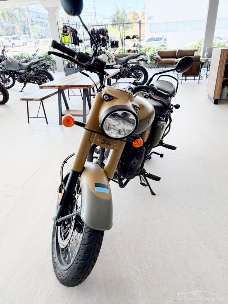 royal enfield classic 350 signals commando sand gasolina manual 20262