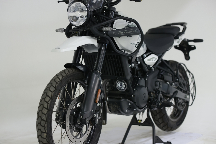 royal enfield himalayan top kamet white 450 gasolina manual 202621