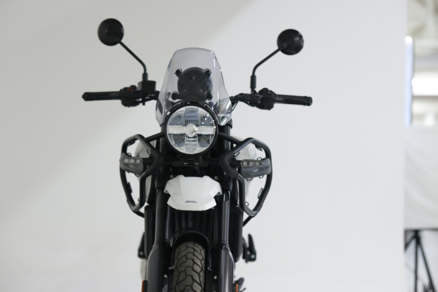 royal enfield himalayan top kamet white 450 gasolina manual 20263