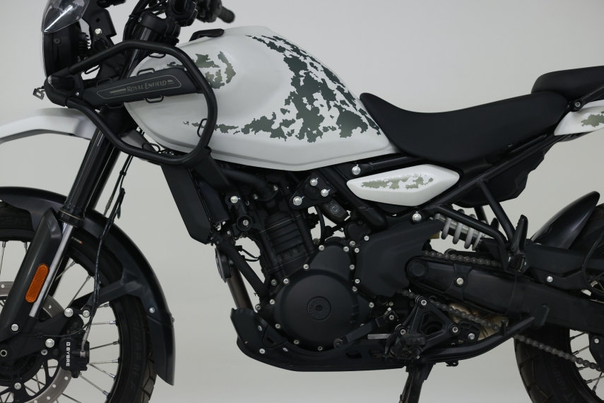 royal enfield himalayan top kamet white 450 gasolina manual 20265