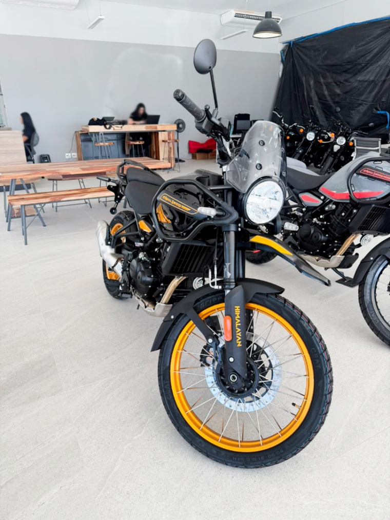 royal enfield himalayan premium hanle black (com camara) 450 gasolina manual 2026