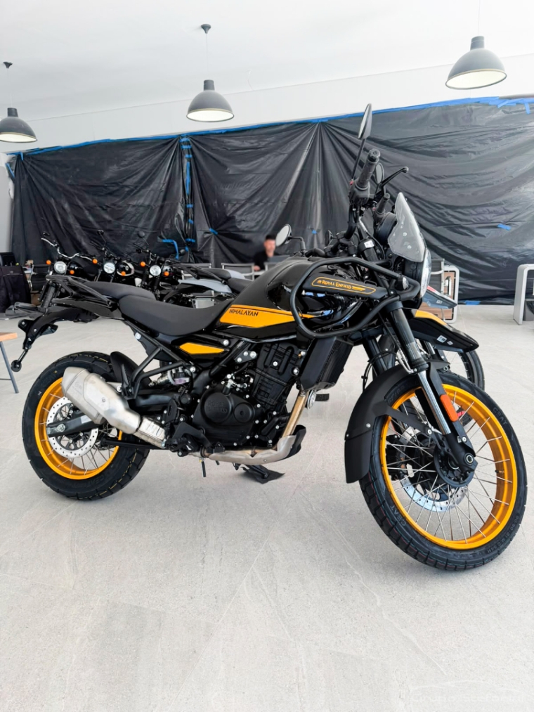 royal enfield himalayan premium hanle black (com camara) 450 gasolina manual 20262