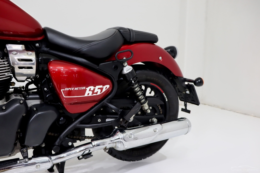 royal enfield super meteor 650 astral 648 gasolina manual 20254