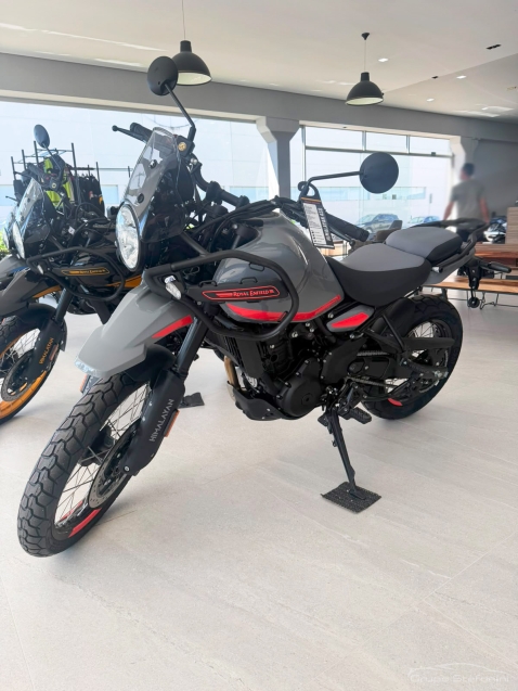 royal enfield himalayan mid slate salt/slate poppy blue (com camara) 450 gasolina manual 20272