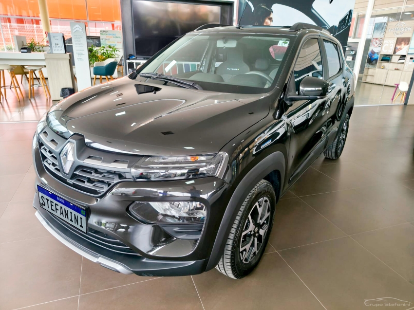 renault kwid 1.0 12v sce flex outsider manual 4p 2025