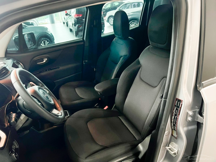 jeep renegade 1.8 16v flex 4p automatico 20204