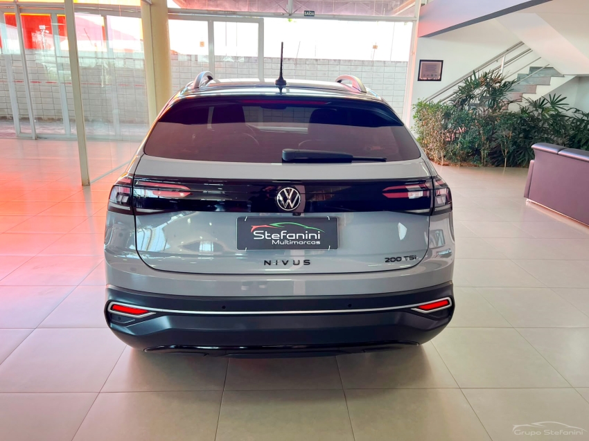 volkswagen nivus 1.0 200 tsi total flex highline automatico 4p 202311