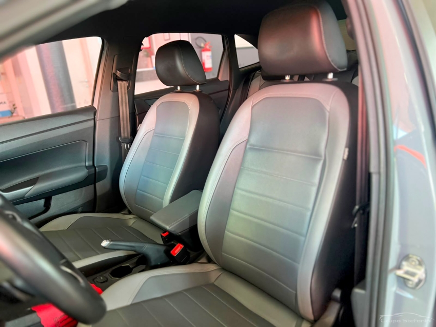volkswagen nivus 1.0 200 tsi total flex highline automatico 4p 20235