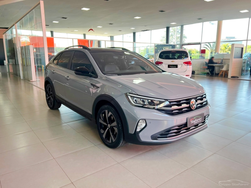 volkswagen nivus 1.0 200 tsi total flex highline automatico 4p 20232
