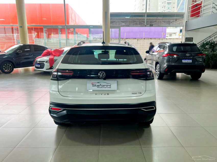volkswagen nivus 1.0 200 tsi total flex comfortline automatico 4p 202412