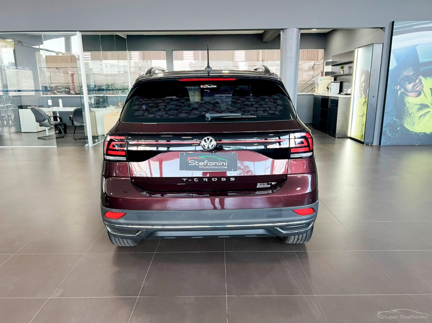 volkswagen t-cross 1.0 200 tsi total flex comfortline automatico 4p 202013