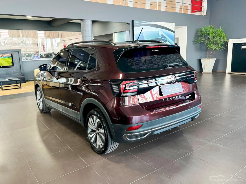 volkswagen t-cross 1.0 200 tsi total flex comfortline automatico 4p 202014