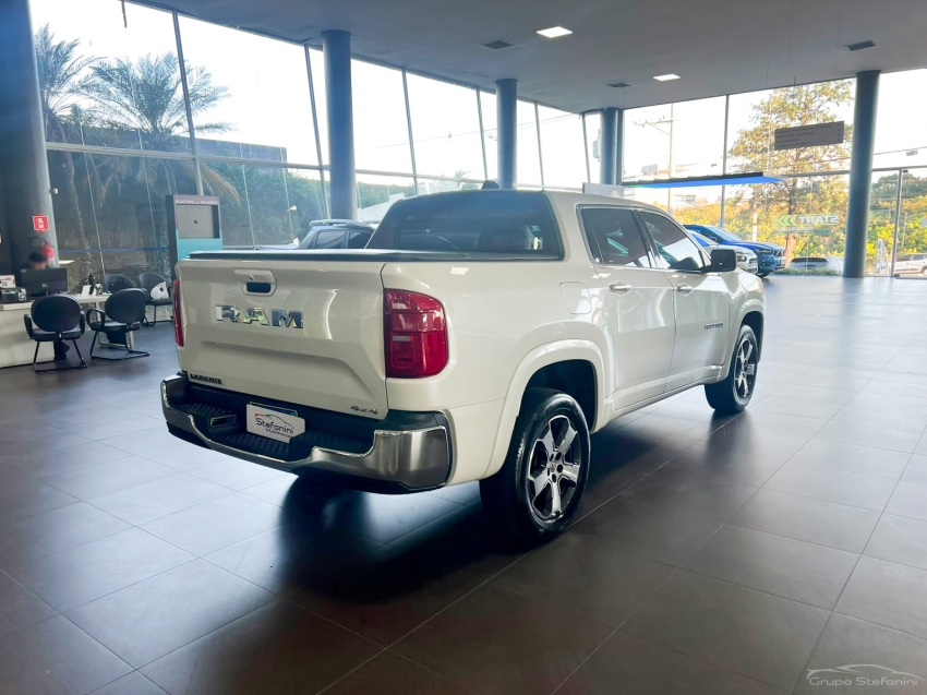 ram rampage 2.0 turbo diesel laramie 4x4 automatico 4p 202410
