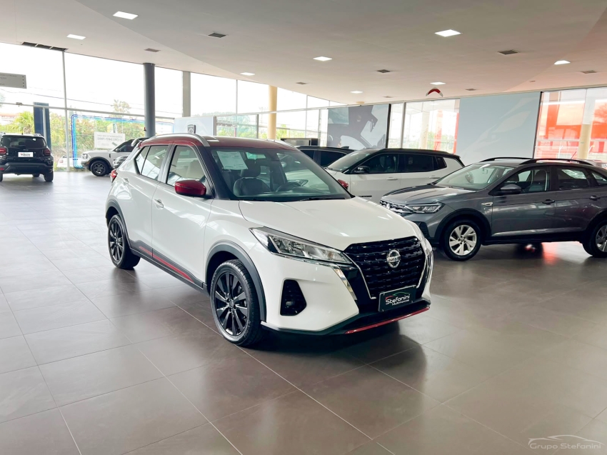 nissan kicks 1.6 16v flexstart xplay xtronic flex 4p automatico 20222