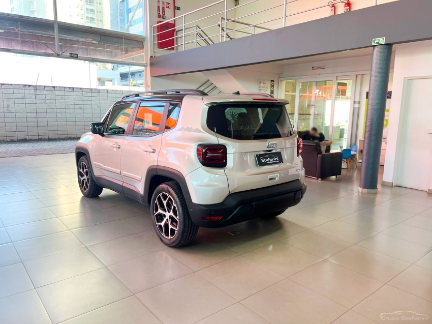 jeep renegade 1.3 t270 turbo flex sahara at6 4p automatico 202613