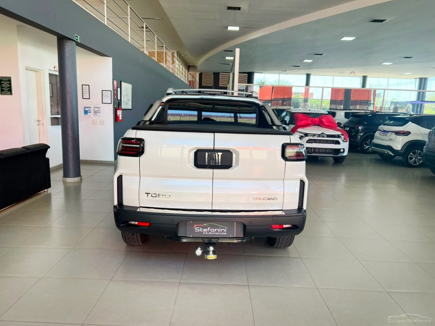 fiat toro 2.2 turbo diesel volcano 4wd at9 4p automatico 202611