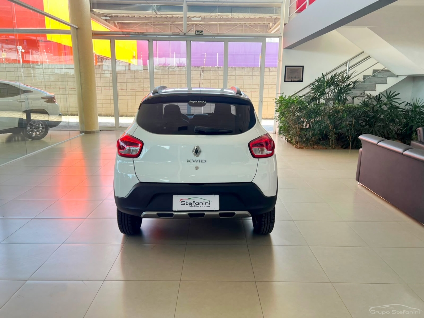 renault kwid 1.0 12v sce flex outsider manual 4p 202212