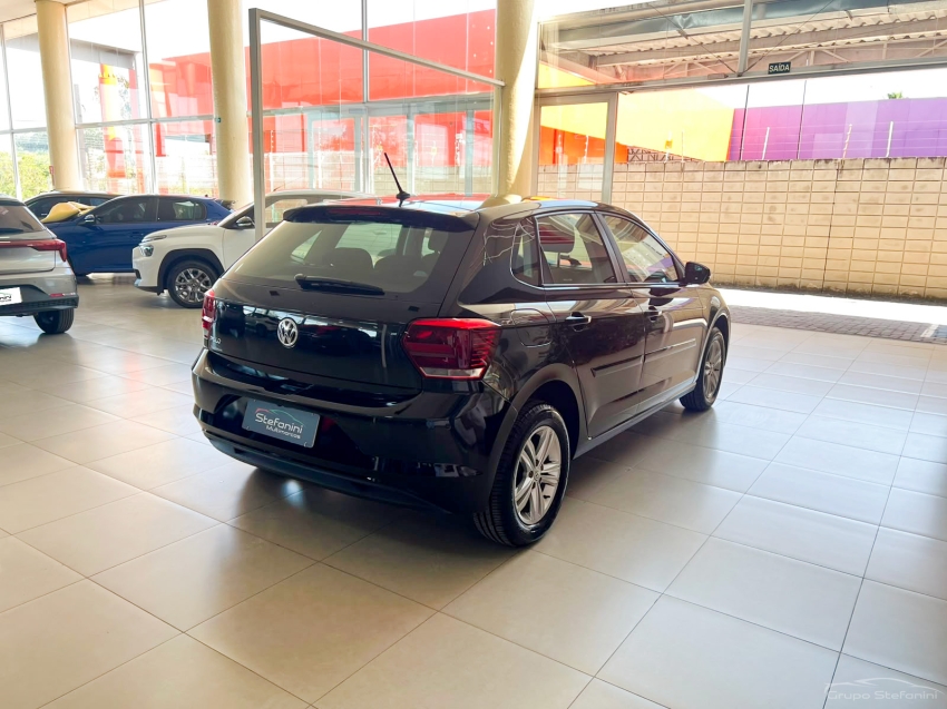 volkswagen polo 1.0 mpi total flex manual 4p 202110