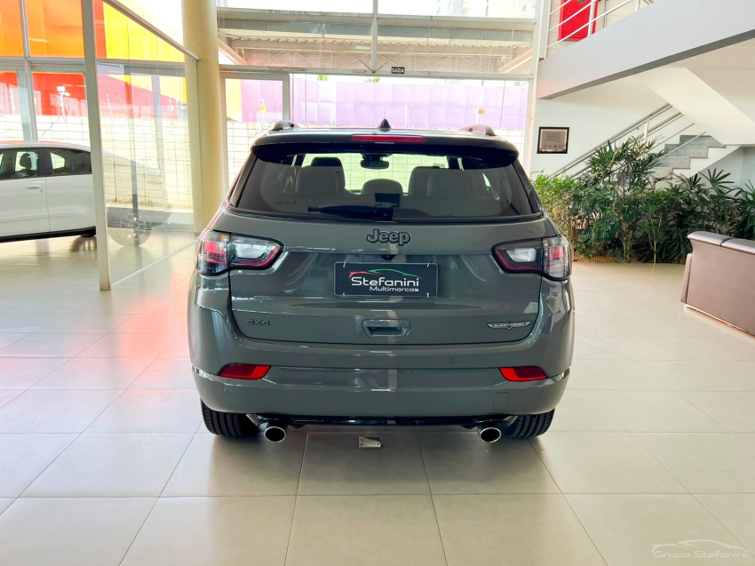 jeep compass 2.0 hurricane 4 turbo gasolina blackhawk at9 4p automatico 202612