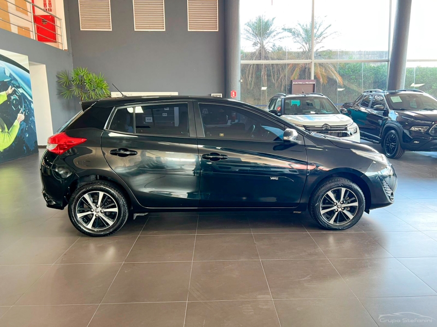 toyota yaris 1.5 16v flex xs multidrive 4p automatico 20199