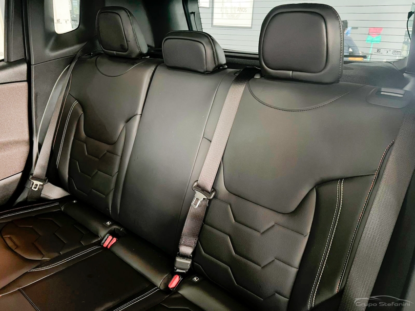 jeep renegade 1.3 t270 turbo flex sahara mhev at6 4p automatico 20277