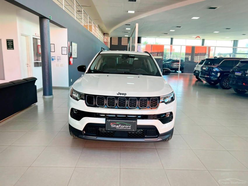 jeep compass 1.3 t270 turbo flex longitude at6 4p automatico 20261