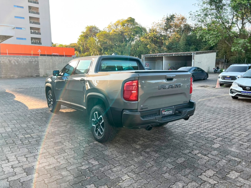 ram rampage 2.0 hurricane 4 turbo gasolina rebel 4x4 automatico 4p 202412