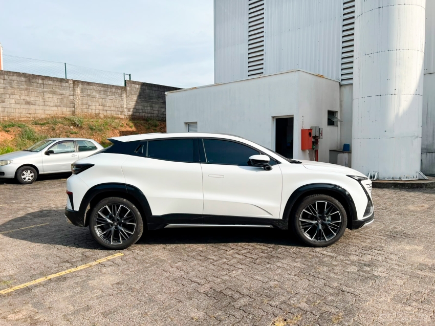 caoa changan uni-t 1.5 tgdi flex 7dct 4p automatico 202711