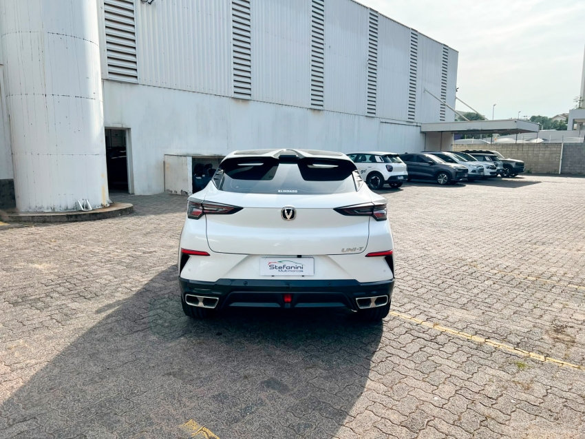 caoa changan uni-t 1.5 tgdi flex 7dct 4p automatico 202713