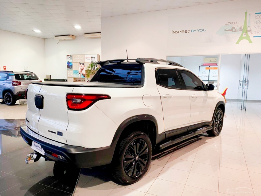 fiat toro 1.3 turbo 270 flex volcano at6 4p automatico 202410