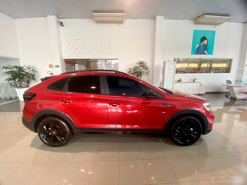 volkswagen nivus 1.0 200 tsi total flex highline automatico 4p 202110
