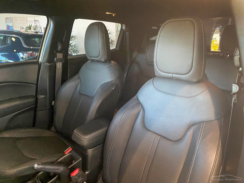 fiat toro 1.3 turbo 270 flex volcano at6 4p automatico 20256