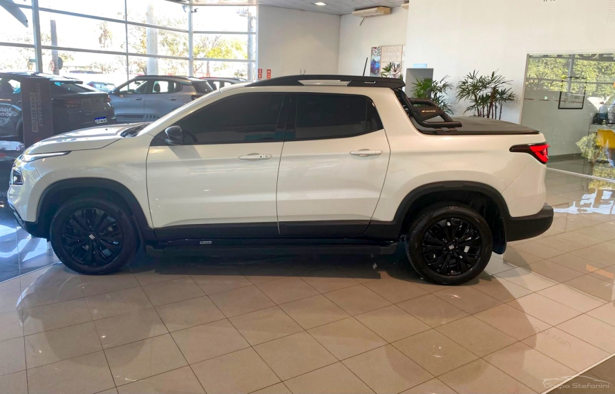 fiat toro 1.3 turbo 270 flex volcano at6 4p automatico 20259