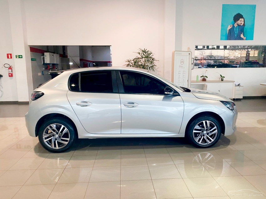peugeot 208 1.6 16v flex griffe at6 1.0 4p automatico 202110