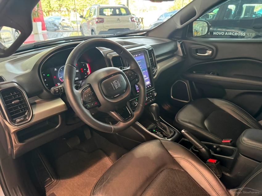 fiat toro 1.3 turbo 270 flex volcano at6 4p automatico 20243