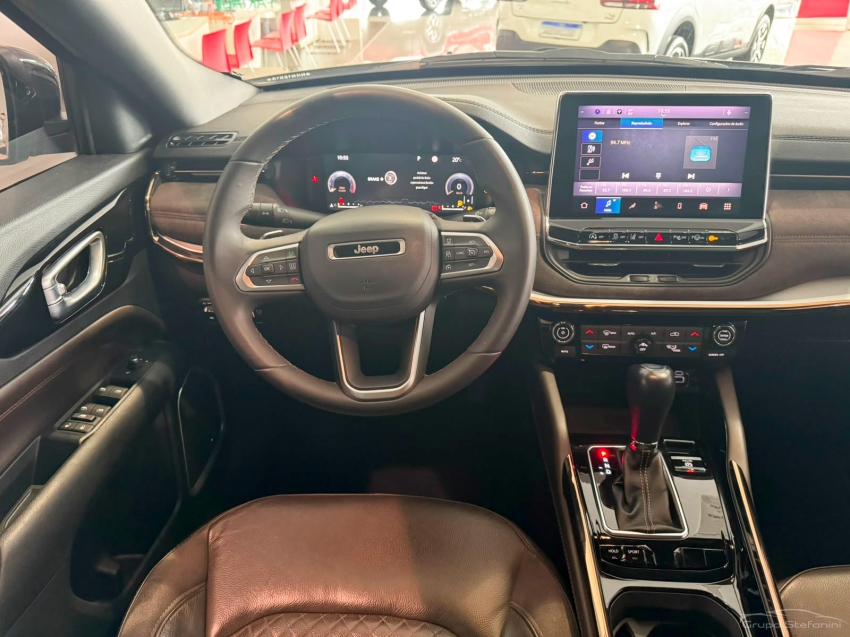 jeep commander 1.3 t270 turbo flex overland at6 4p automatico 20224