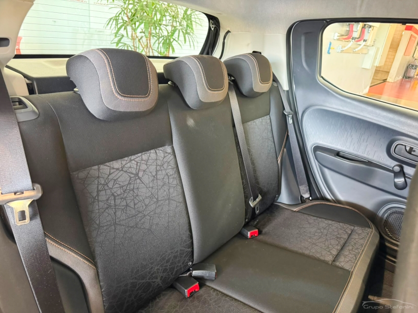 fiat mobi 1.0 firefly flex trekking manual 4p 20257