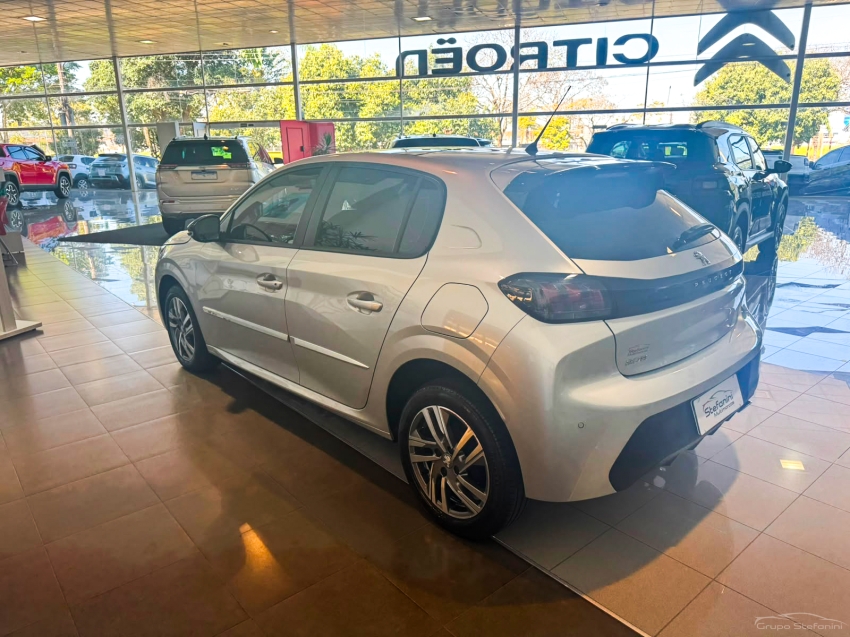 peugeot 208 1.6 16v flex griffe at6 4p automatico 202213